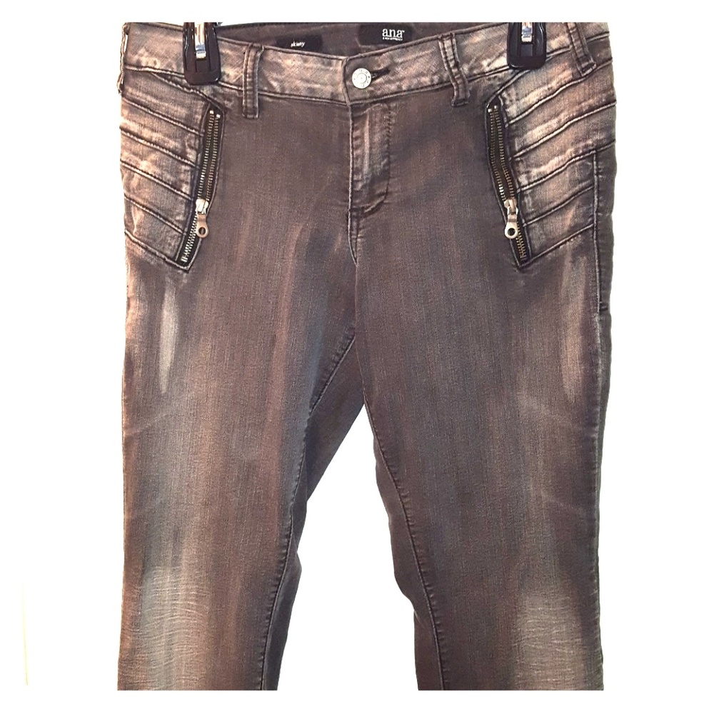 PRICE DROP: Moto Style Jeans